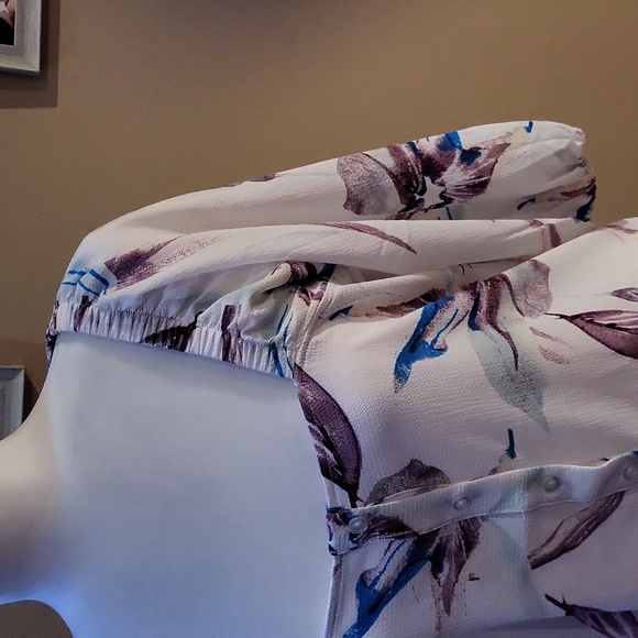 New Harve Benard Shirt - Picture 3 of 10